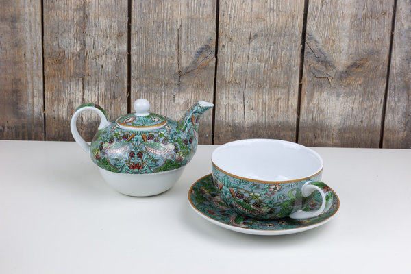 The Leonardo Collection - Tea for one - Strawberry Thief by William Morris